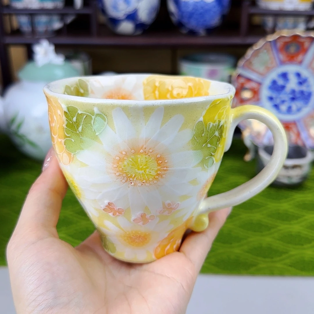 他家茶具瓷器真美