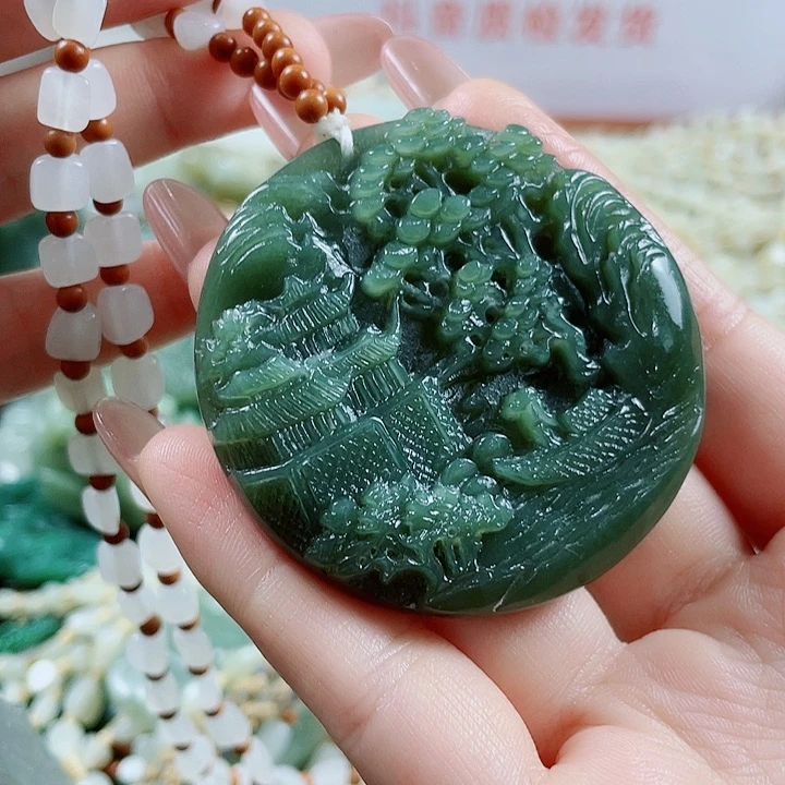 颈饰未镶嵌和田玉