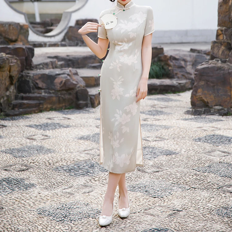 温婉优雅淑女范绿色花旗袍2025年春夏新款改良短袖显瘦气质复古女