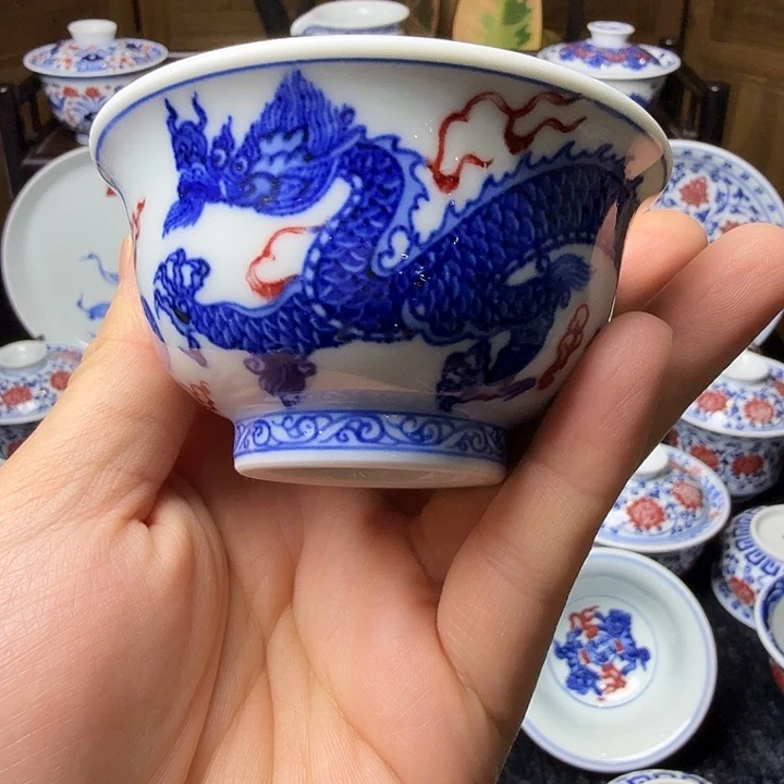 瑕疵龙杯青花釉里红压手杯