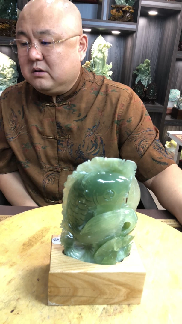 蛇纹石玉（覆膜）摆件原创作品。