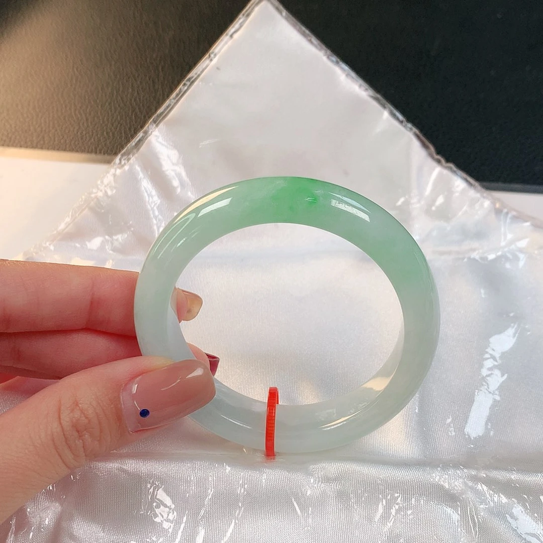 未镶嵌手镯翡翠458