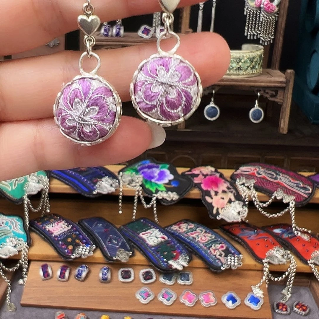 织绣手工刺绣工艺品