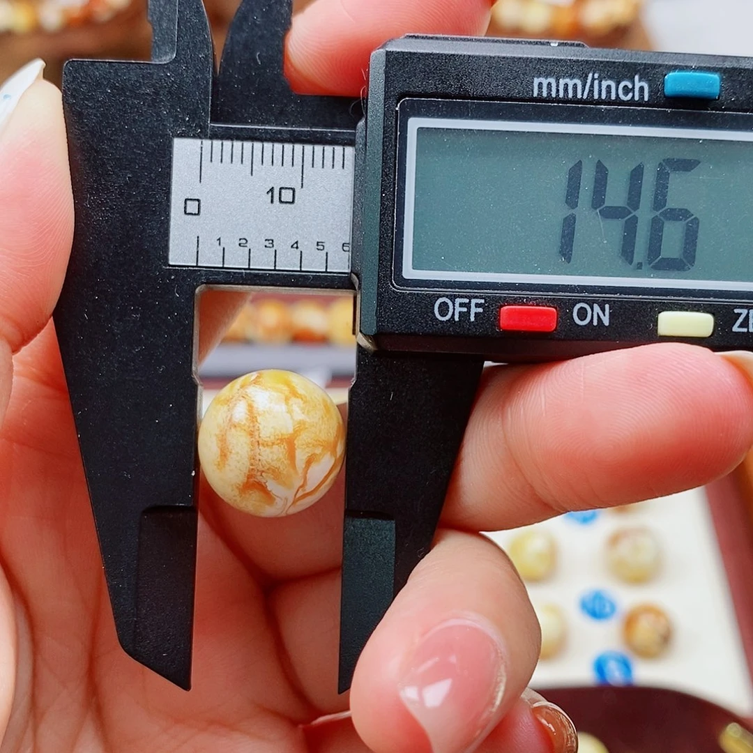 琥珀未镶嵌裸石蜜蜡