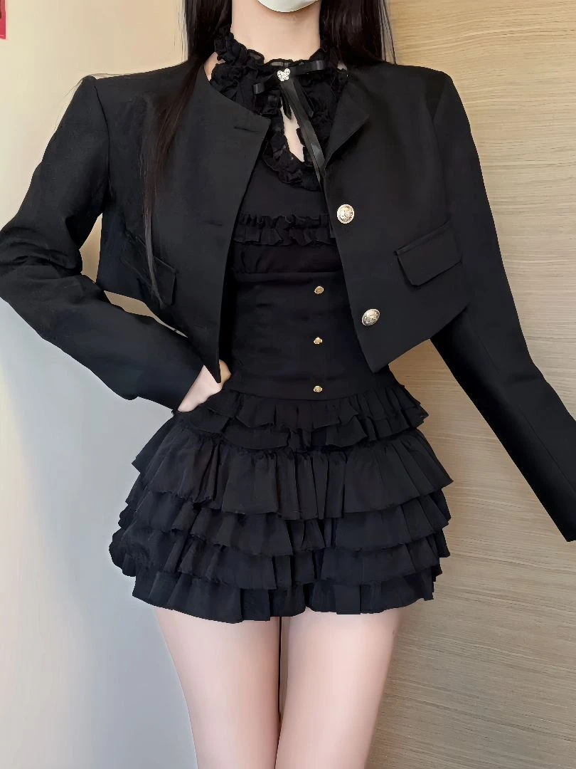 纯欲暗黑风短裙甜美蓬蓬裙显瘦减龄女秋季黑色四层蛋糕裙ins百搭