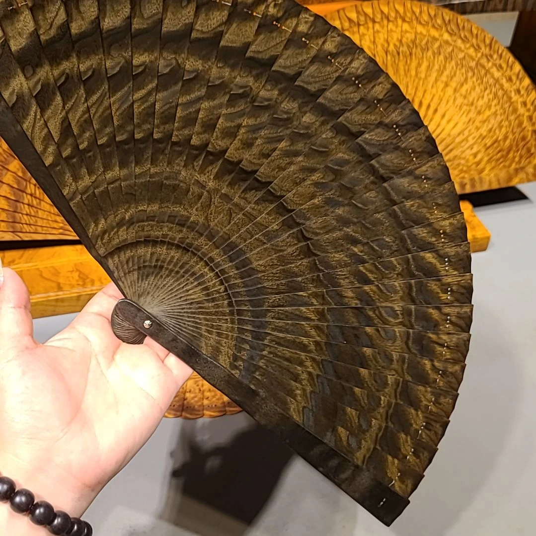 Z***u扇子21小叶桢楠金丝楠木苏扇阴沉