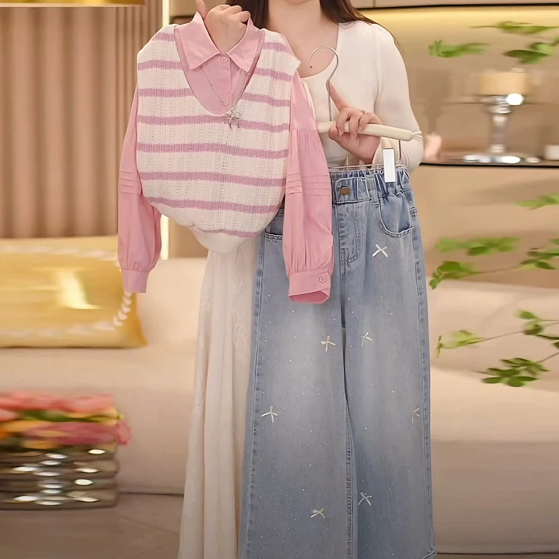 女童套装春秋装2025新款中大童洋气网红针织马甲衬衫牛仔裤三件套