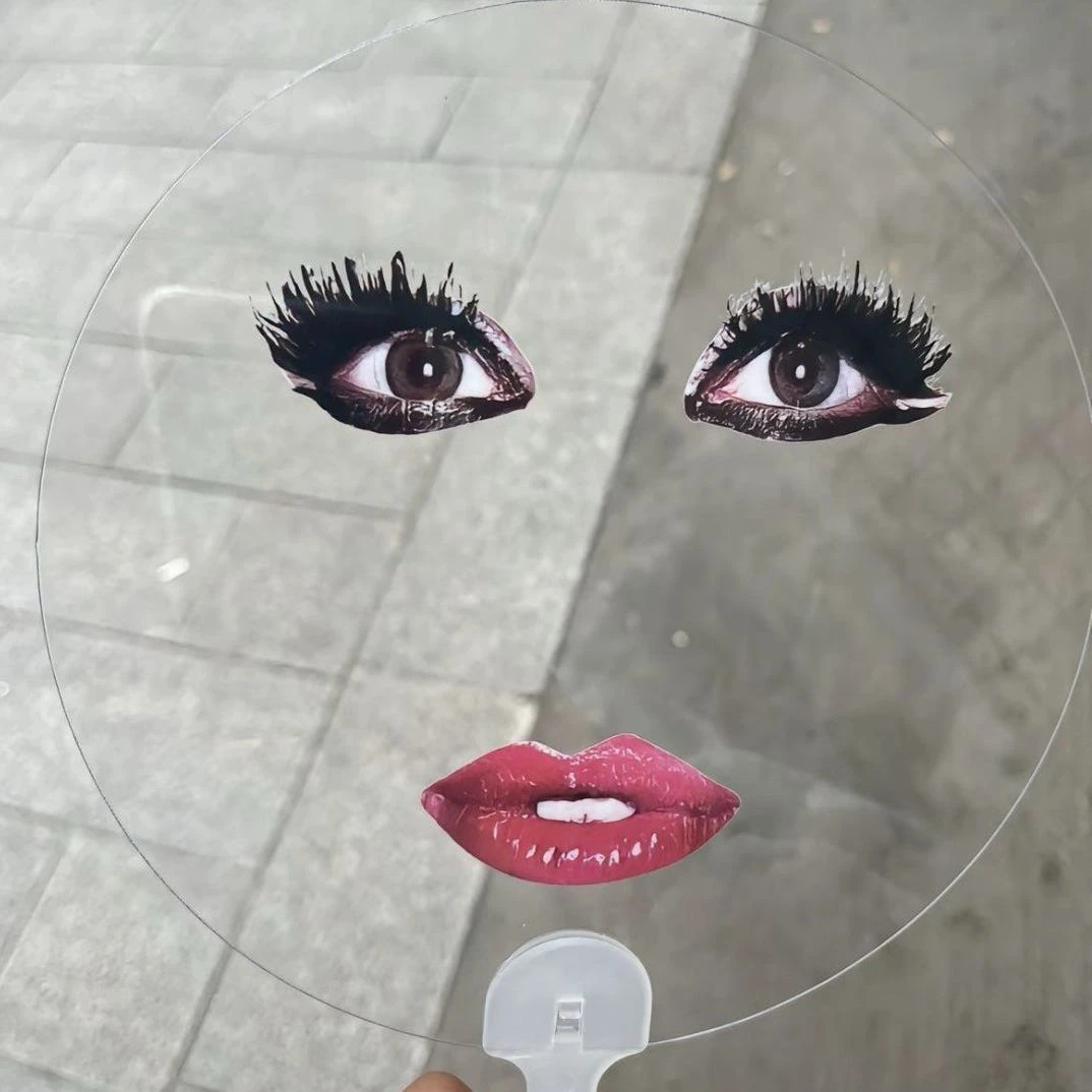 扇子演唱会烈焰红唇扇子追星应援透明夏日清凉道具扇抽象