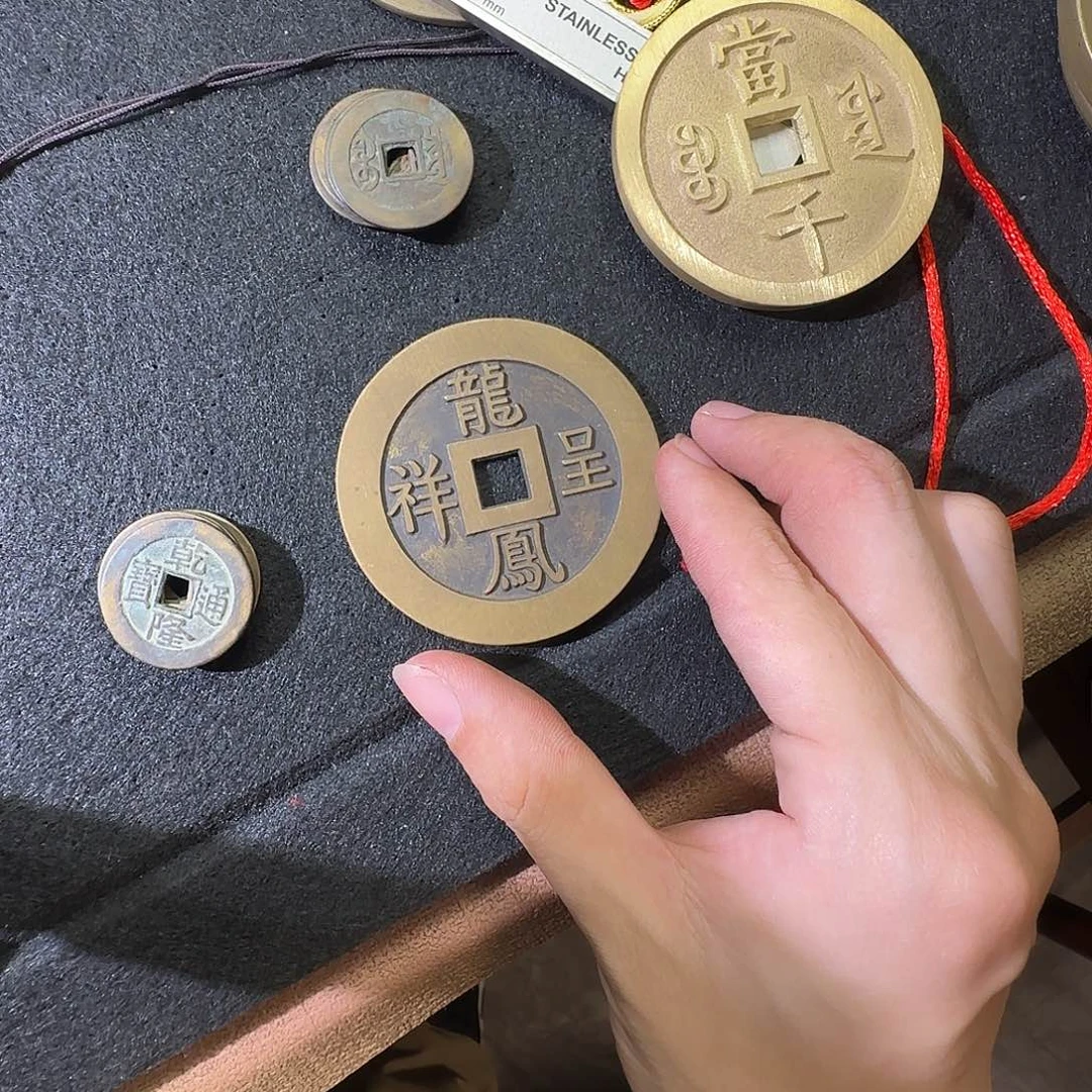 乾***戬铜现代仿古工艺品花钱