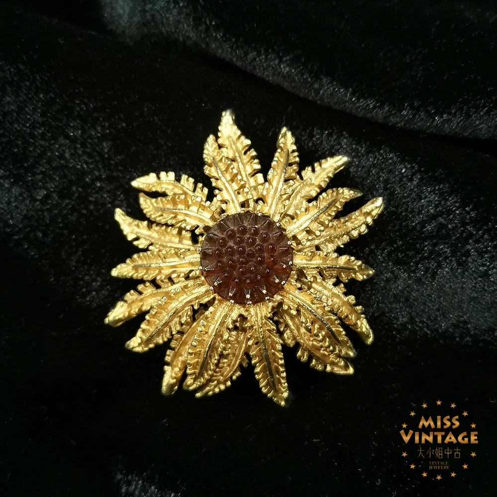 sarahcov图册款金色葵花胸针[2502128-091]