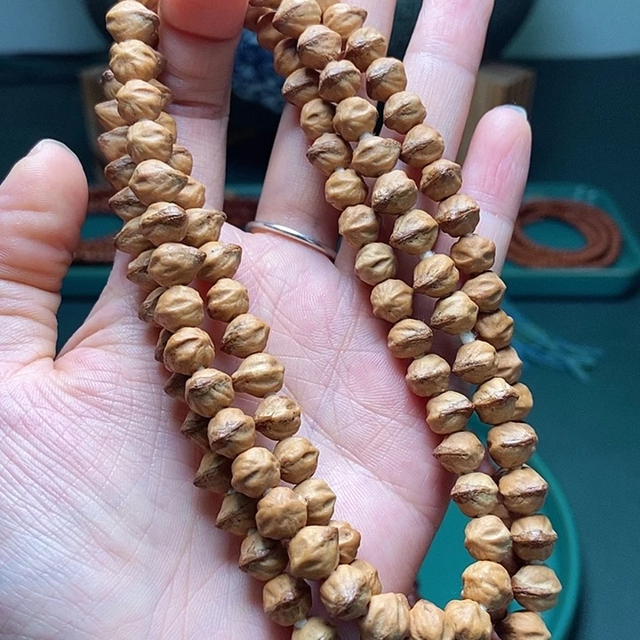 柏香籽/百香籽吊坠399红牙