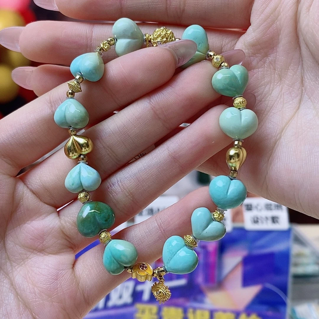 绿松石未镶嵌珠宝奇石