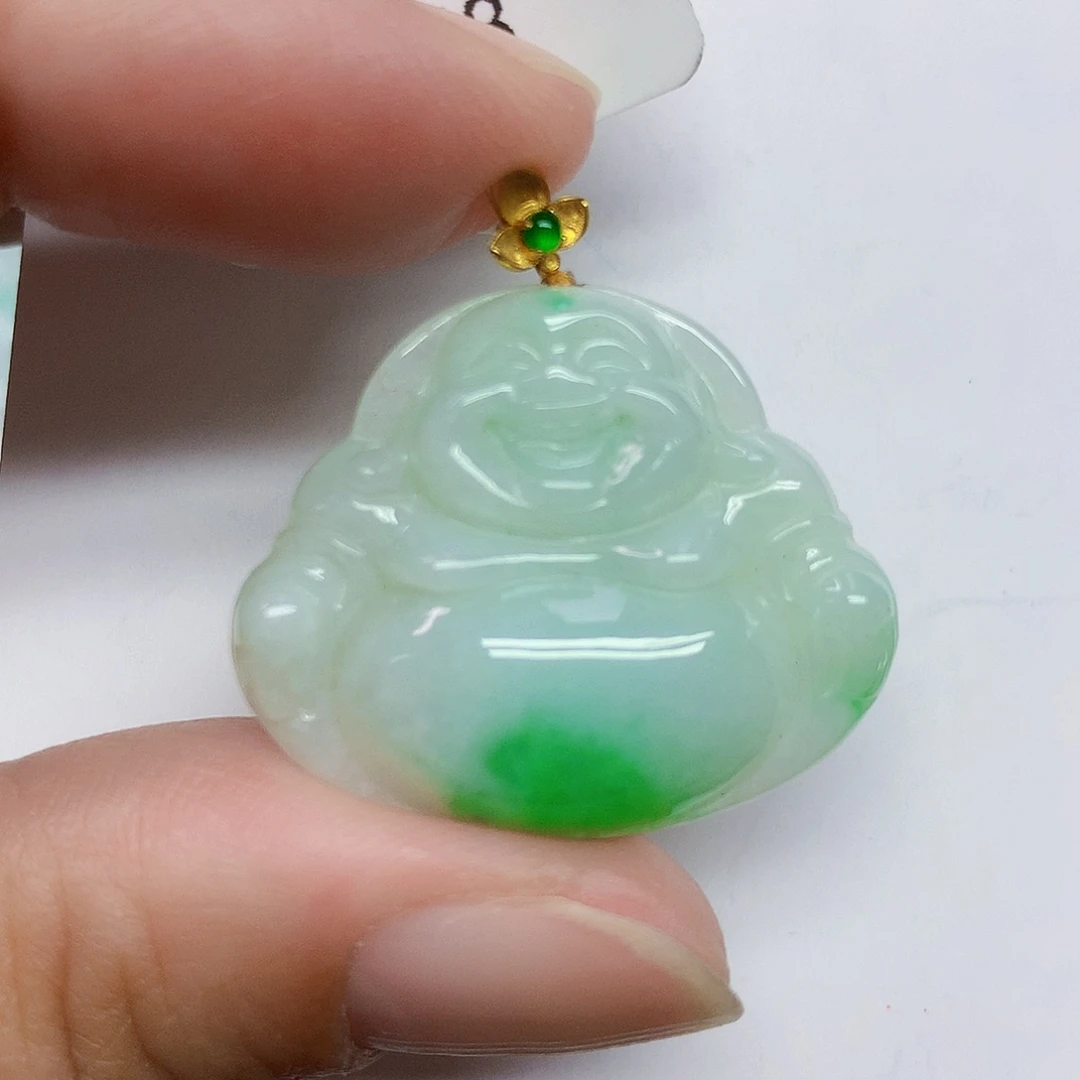 颈饰18K金镶嵌翡翠佛公