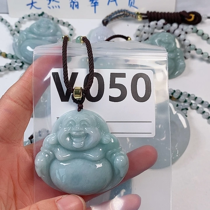 翡翠颈饰未镶嵌天然