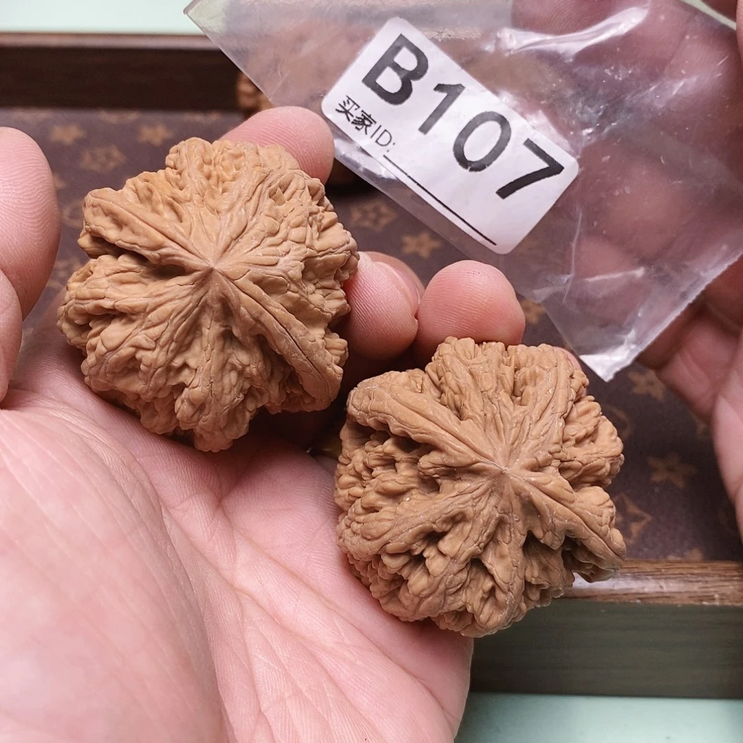 文玩核桃把件平谷大粗筋46尺。