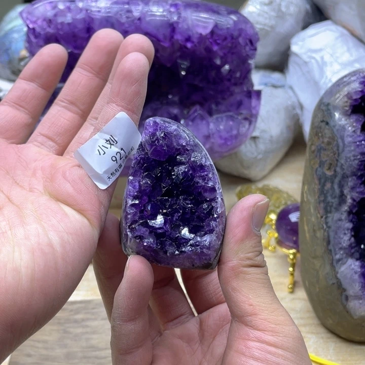 未镶嵌大型摆件（非配饰）水晶