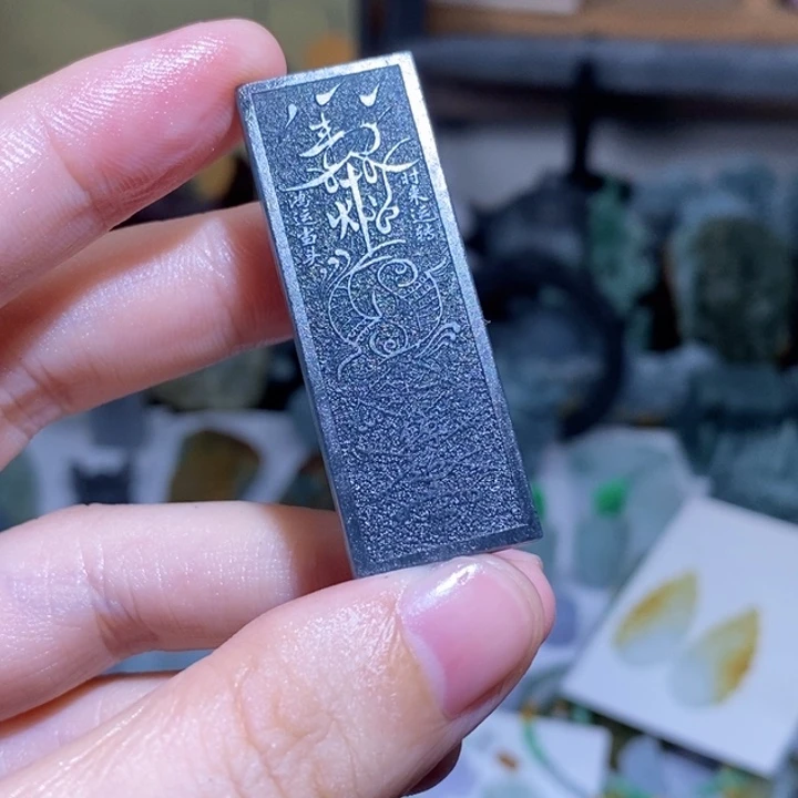 未镶嵌定制翡翠翡翠