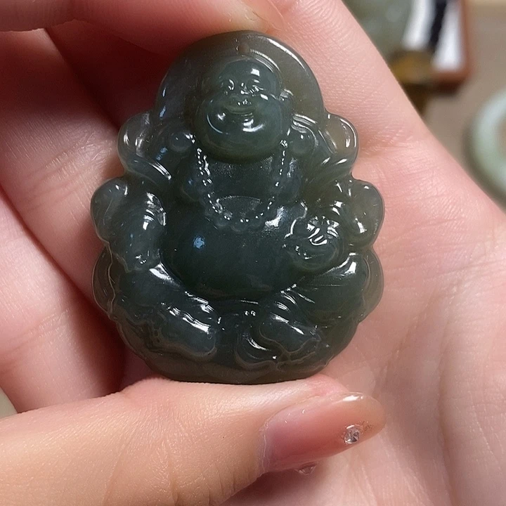 颈饰未镶嵌和田玉（糖玉）
