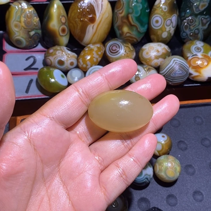 红***水未镶嵌发饰玛瑙/玉髓