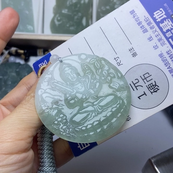 翡翠未镶嵌挂件翡翠