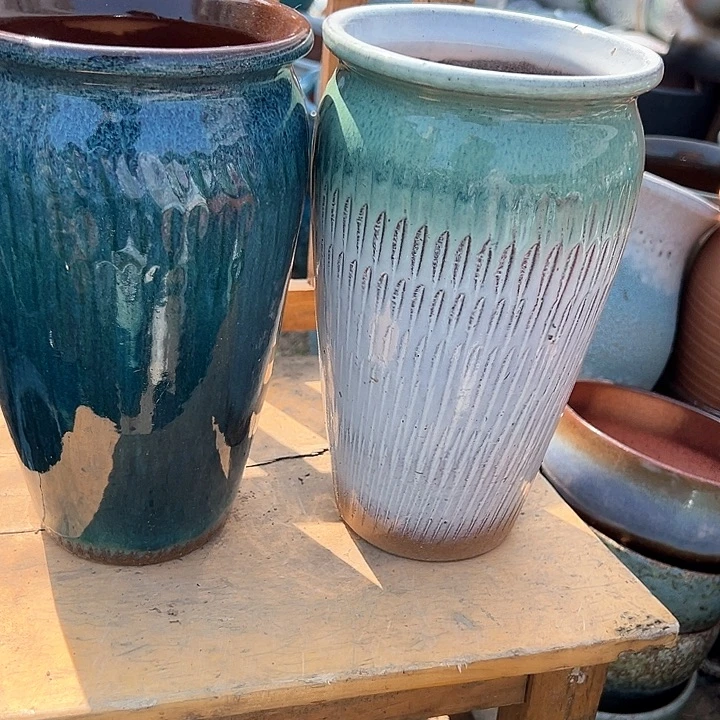 紫砂花盆口13高23。。。。。。。。。。。。。。。。