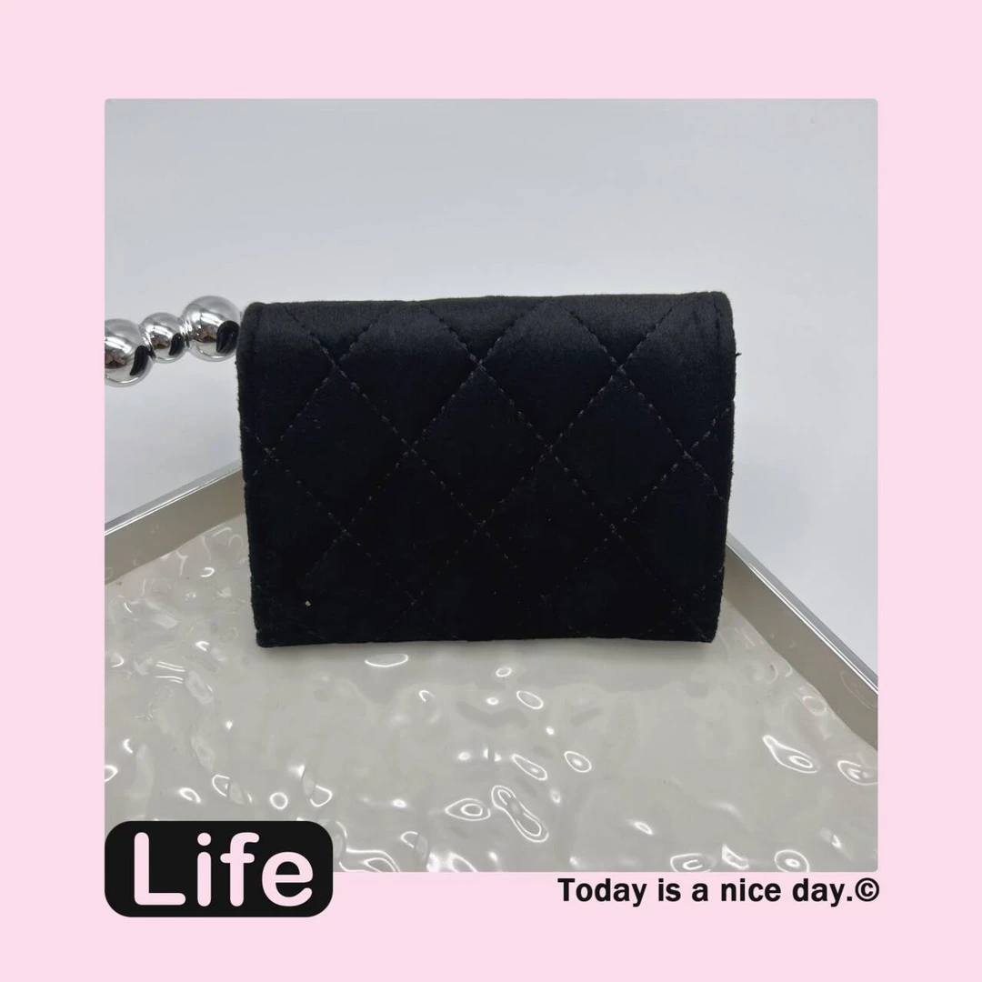 【臭】绒黑色卡包收纳包666