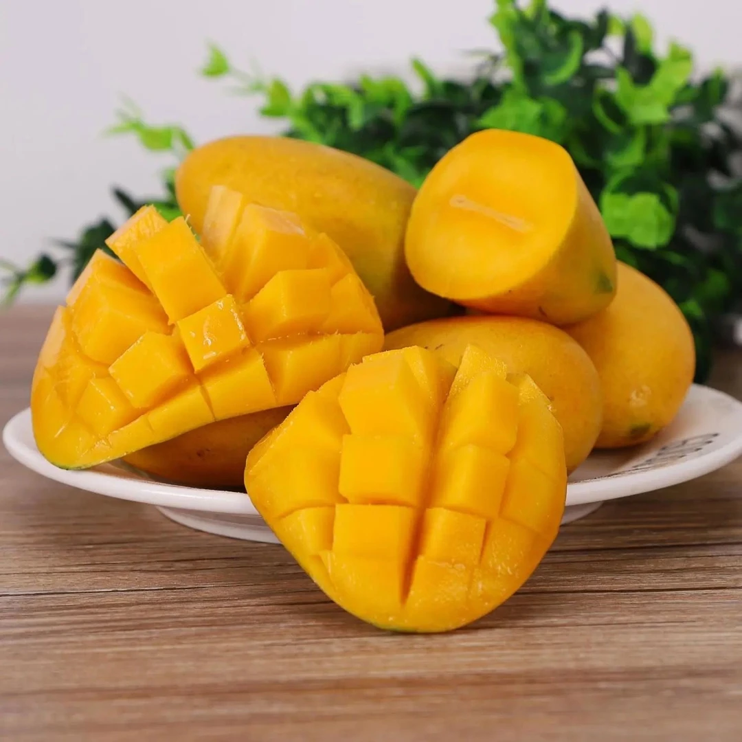 云南小台农芒果当季新鲜热带水果香甜多汁整箱包邮