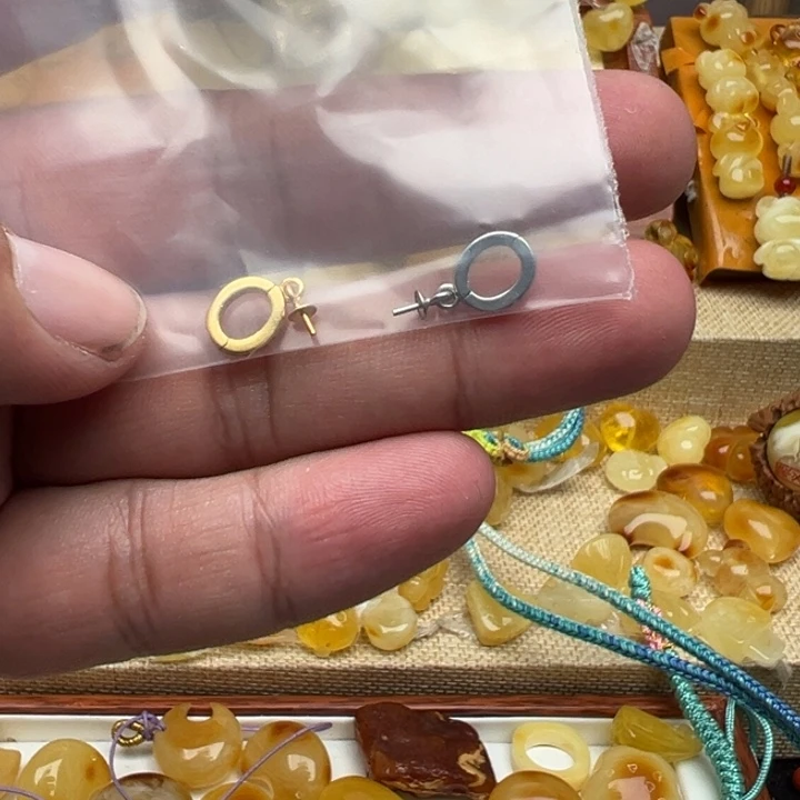 琥珀手链未镶嵌°**ゞ两个扣头