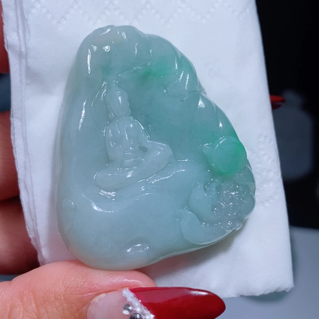 定制翡翠吊坠未镶嵌