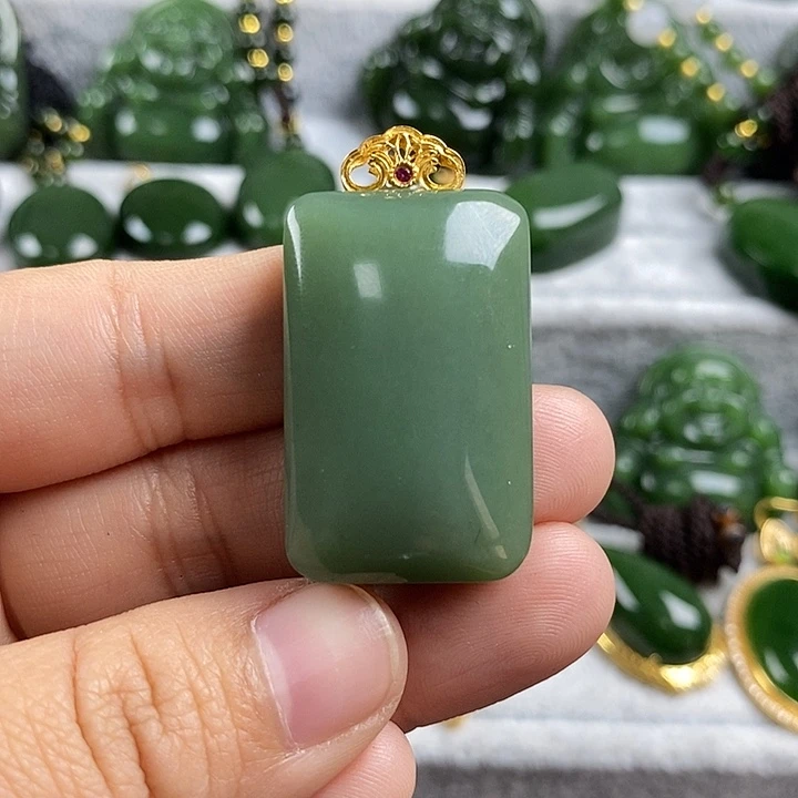 和田玉（碧玉）未镶嵌颈饰33