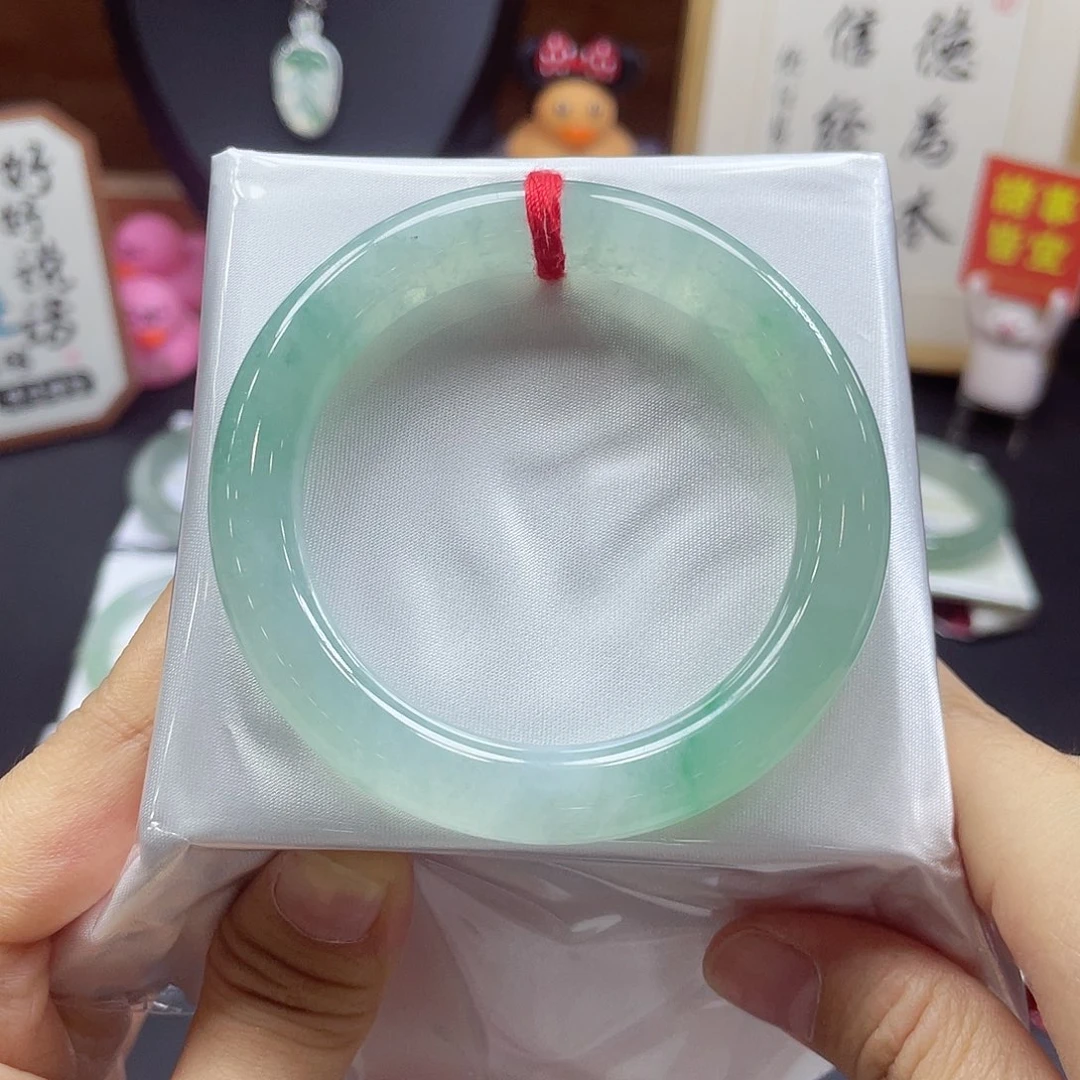 未镶嵌手镯翡翠65 号