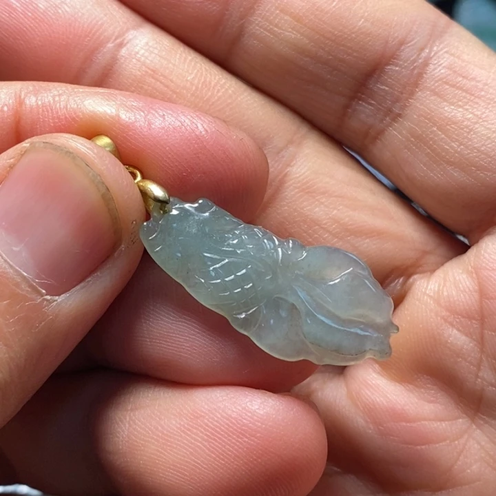 翡翠未镶嵌颈饰天然缅甸翡翠A货金鱼吊坠微瑕
