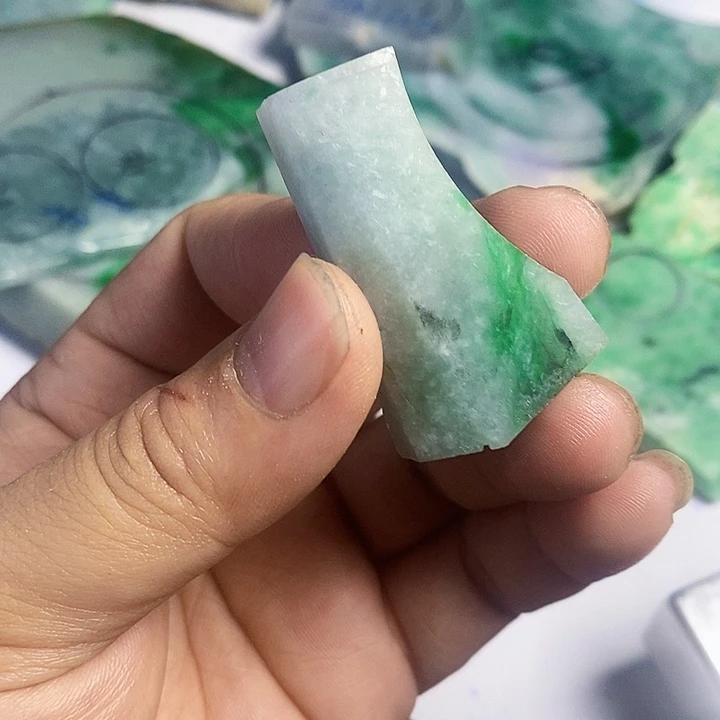 散珠翡翠天然翡翠A货挂件