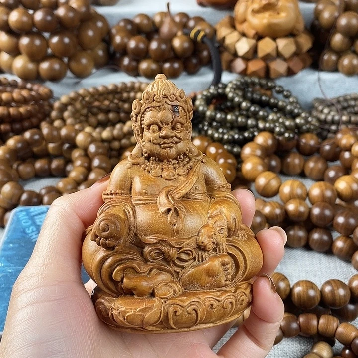 涛***聊木老山檀黄财财摆件