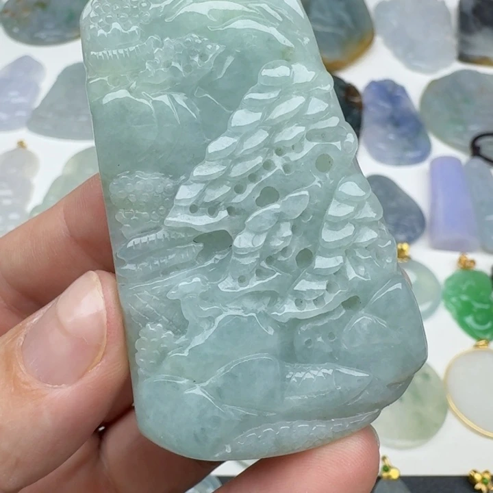 吊坠(不含链)未镶嵌翡翠