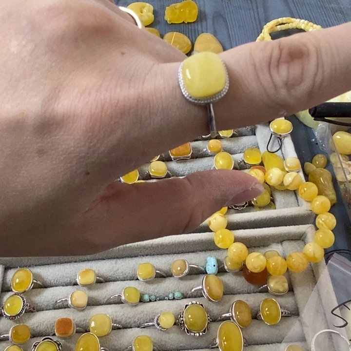 蜜蜡裸石银S925镶嵌戒指