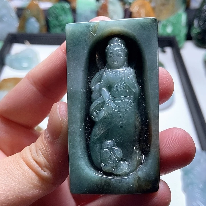 翡翠未镶嵌颈饰翡翠a货