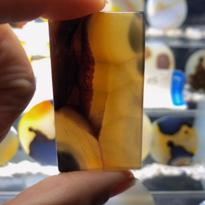 合金玛瑙/玉髓珠宝奇石55