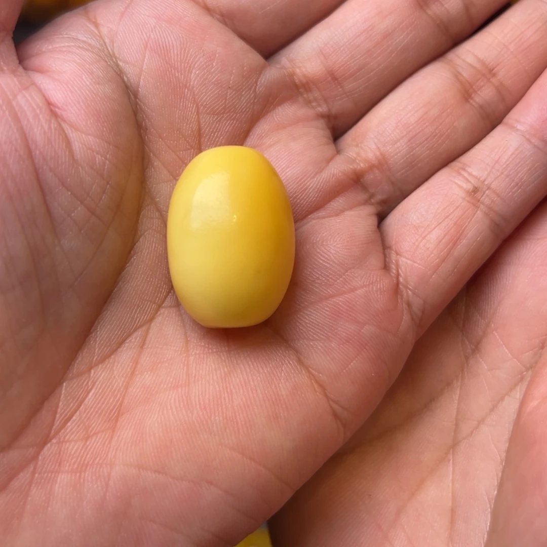 蜜蜡吊坠(不含链)未镶嵌