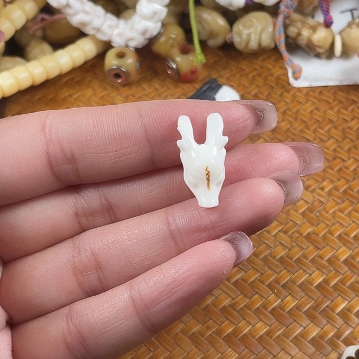 鹿骨手串/手链驼骨驼骨30，1.0