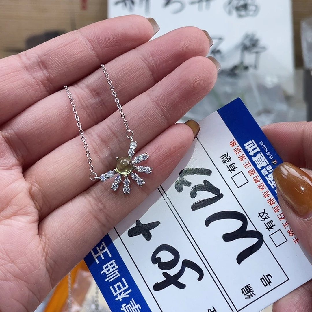 银S925镶嵌颈饰橄榄石