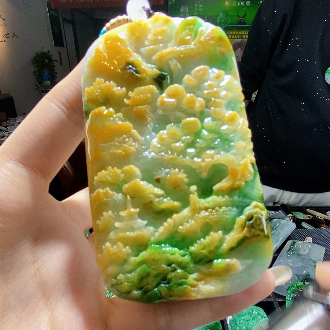颈饰未镶嵌翡翠翡翠
