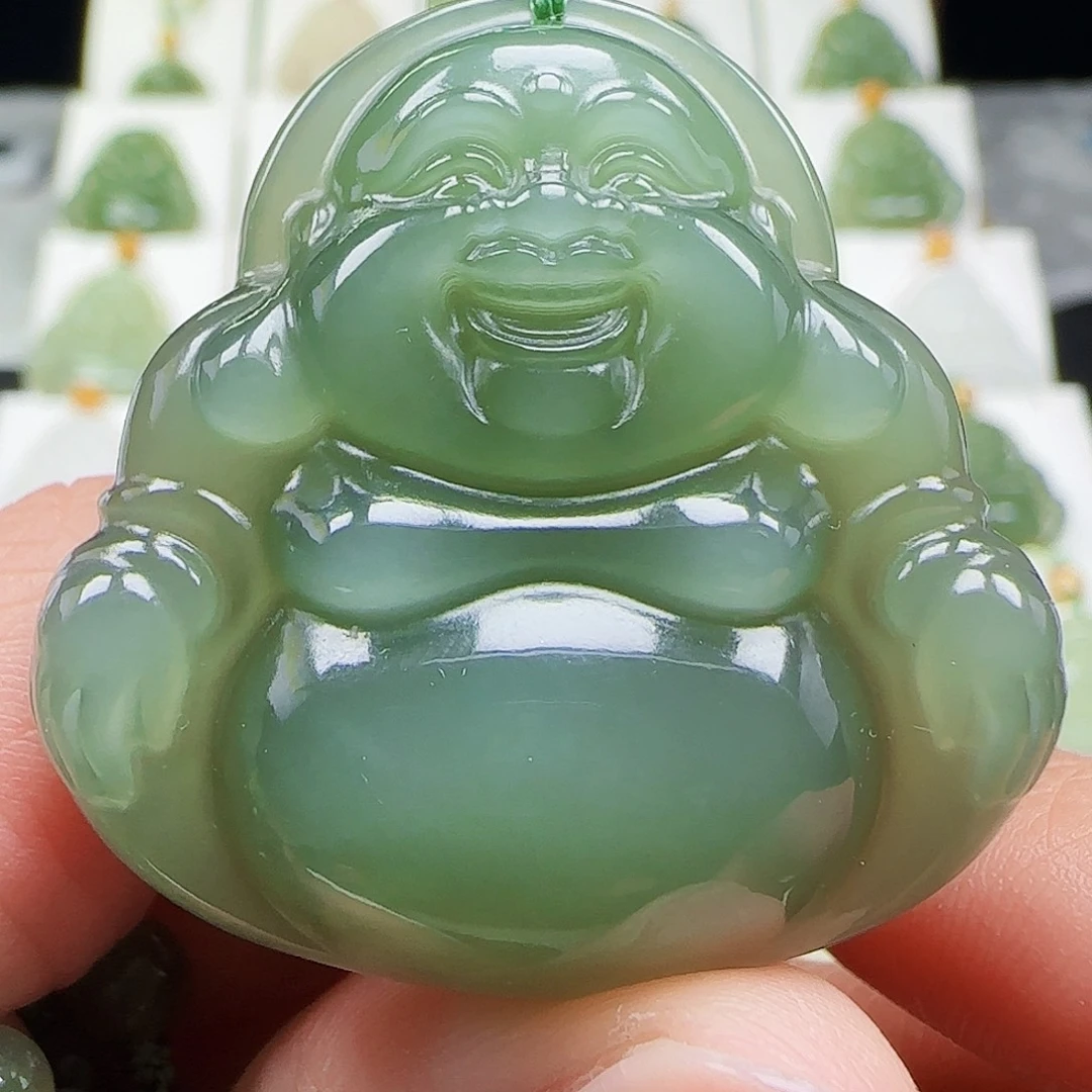 和田玉未镶嵌吊坠(赠链)