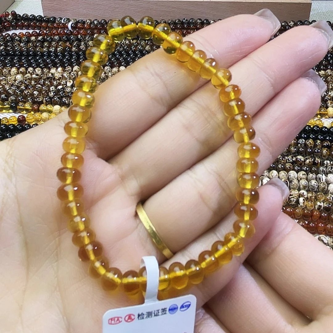 琥珀未镶嵌裸石6+