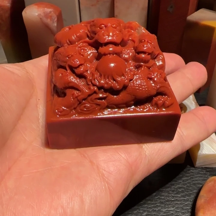 老挝石牧*人蜡烛红大章，