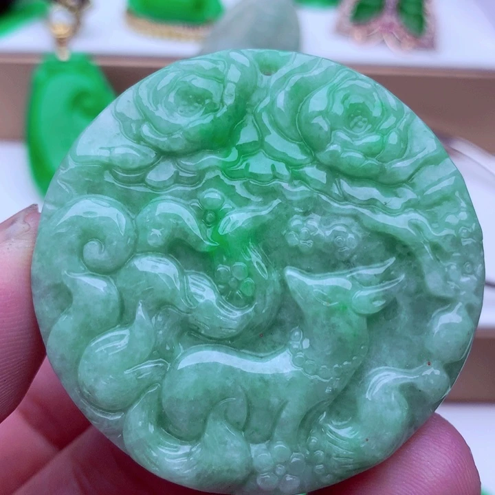 翡翠未镶嵌吊坠(不含链)