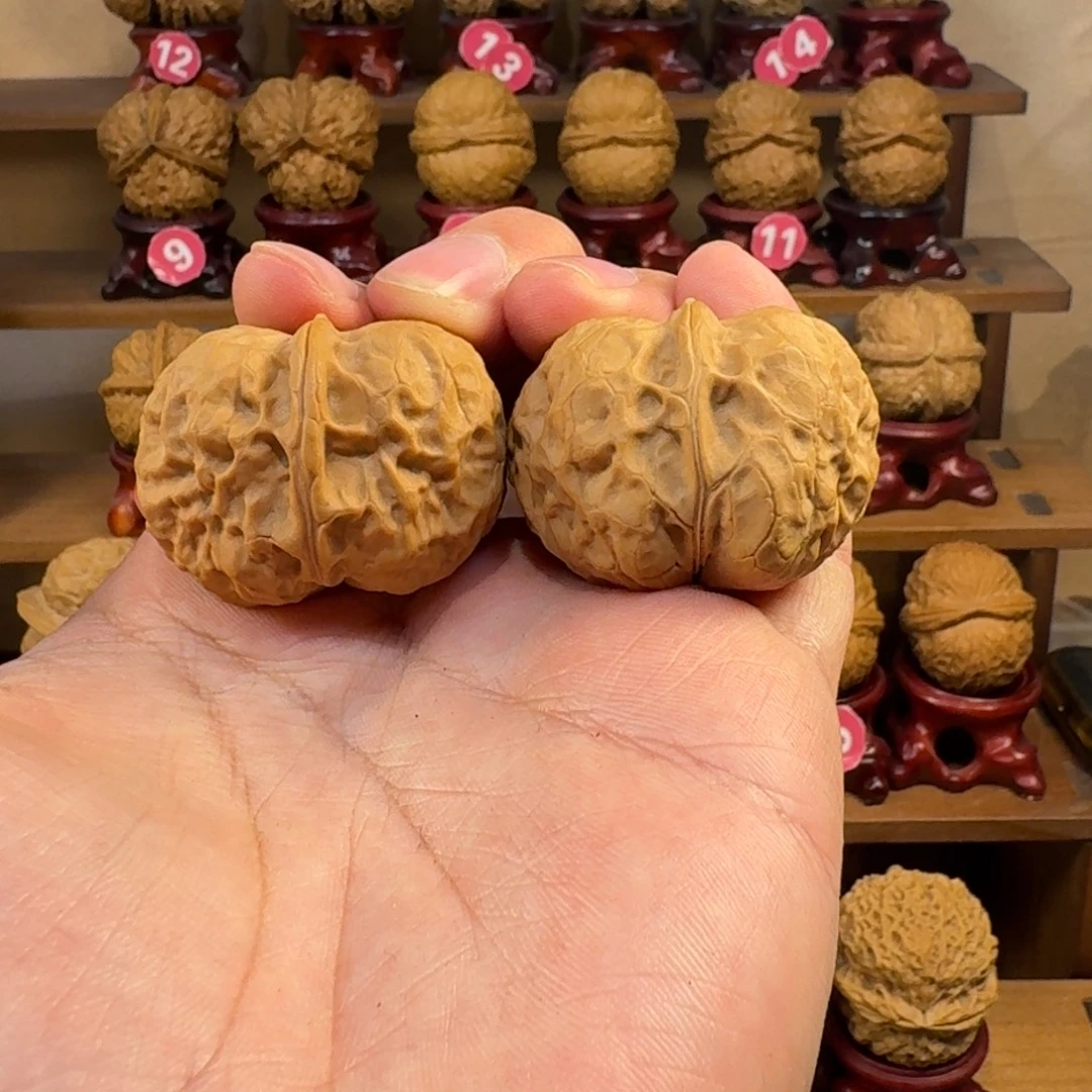 铁核桃把件金锭子40尺