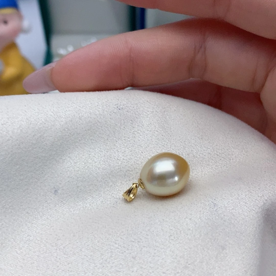 【闪购商品】海水珍珠颈饰18K金镶嵌16