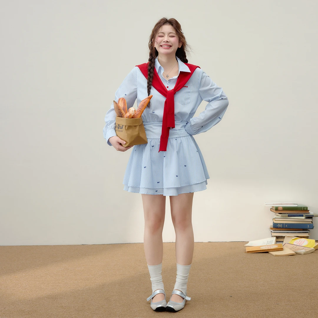 张大人【蓝色岛屿】大码女装微胖妹妹学院风miu系收腰衬衫连衣裙