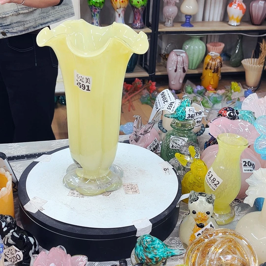 4591 家悦己琉璃工艺品不完美